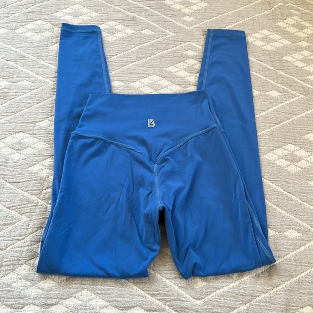 COPY - 🎉Buff Bunny Leggings - Picture 4 of 4